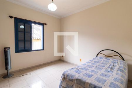 Casa à venda com 332m², 4 quartos e 8 vagasQuarto 2