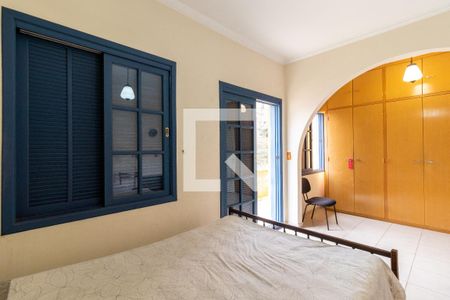 Casa à venda com 332m², 4 quartos e 8 vagasQuarto 1