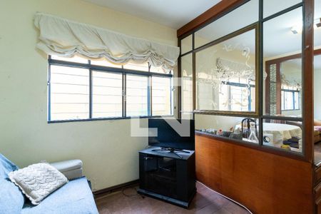 Sala de Televisão de casa à venda com 4 quartos, 332m² em Vila Dom Pedro Ii, São Paulo