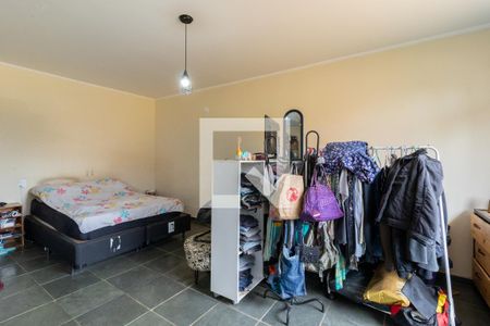 Casa à venda com 332m², 4 quartos e 8 vagasQuarto da Edícula