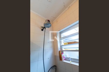 Casa à venda com 332m², 4 quartos e 8 vagasBanheiro de Serviço