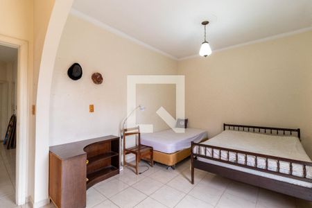 Casa à venda com 332m², 4 quartos e 8 vagasQuarto 1