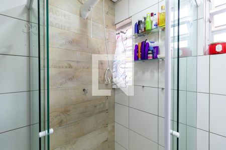 Casa à venda com 332m², 4 quartos e 8 vagasBanheiro da Edícula