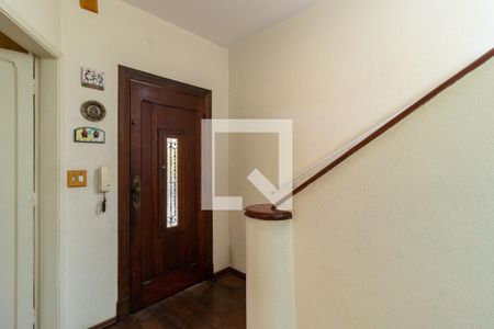 Casa à venda com 332m², 4 quartos e 8 vagasEntrada