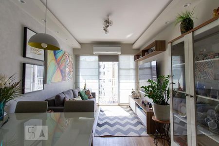 Sala de apartamento para alugar com 1 quarto, 47m² em Centro, Rio de Janeiro