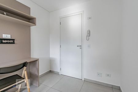 Sala e Cozinha de kitnet/studio para alugar com 1 quarto, 30m² em Mercês, Curitiba