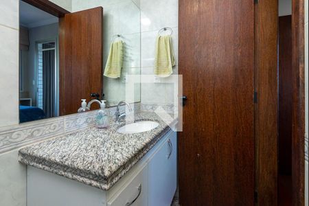 Apartamento para alugar com 179m², 4 quartos e 1 vaga Apartamento para alugar com 179m², 4 quartos e 1 vagaBanheiro da Suíte
