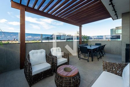 Apartamento para alugar com 179m², 4 quartos e 1 vaga Apartamento para alugar com 179m², 4 quartos e 1 vagaÁrea Externa da Cobertura
