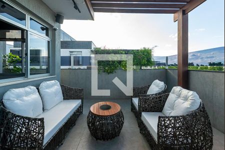 Apartamento para alugar com 179m², 4 quartos e 1 vaga Apartamento para alugar com 179m², 4 quartos e 1 vagaÁrea Externa da Cobertura