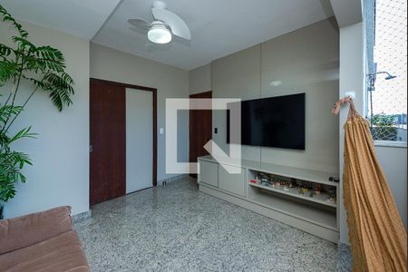 Apartamento para alugar com 179m², 4 quartos e 1 vaga Apartamento para alugar com 179m², 4 quartos e 1 vagaSala de TV da Cobertura