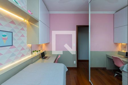 Apartamento para alugar com 179m², 4 quartos e 1 vaga Apartamento para alugar com 179m², 4 quartos e 1 vagaQuarto 2