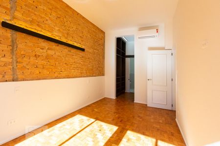 Apartamento à venda com 90m², 1 quarto e sem vaga Apartamento à venda com 90m², 1 quarto e sem vagaSuite