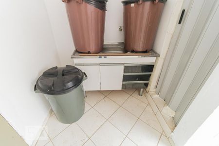 Cozinha de kitnet/studio para alugar com 1 quarto, 15m² em Parque das Paineiras, São Paulo