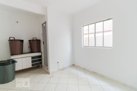 Stúdio de kitnet/studio para alugar com 1 quarto, 15m² em Parque das Paineiras, São Paulo