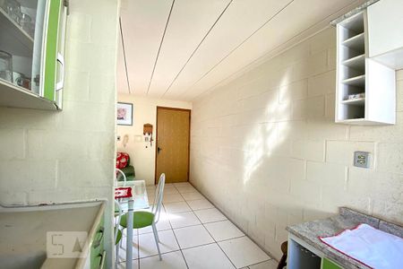 Apartamento para alugar com 54m², 2 quartos e sem vaga Apartamento para alugar com 54m², 2 quartos e sem vagaCozinha e Área de Serviço