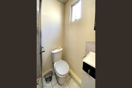 Apartamento para alugar com 54m², 2 quartos e sem vaga Apartamento para alugar com 54m², 2 quartos e sem vagaBanheiro