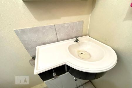 Apartamento para alugar com 54m², 2 quartos e sem vaga Apartamento para alugar com 54m², 2 quartos e sem vagaBanheiro