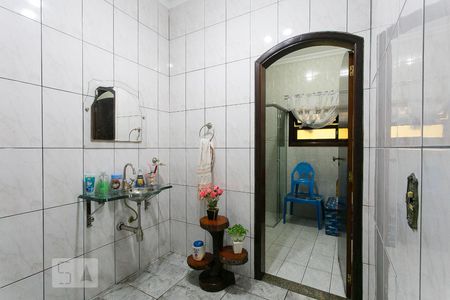 Casa à venda com 300m², 4 quartos e 4 vagasBanheiro Social