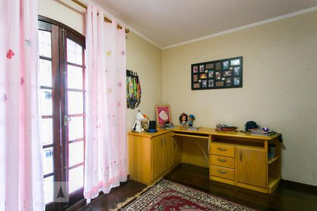 Casa à venda com 300m², 4 quartos e 4 vagasSuíte 2