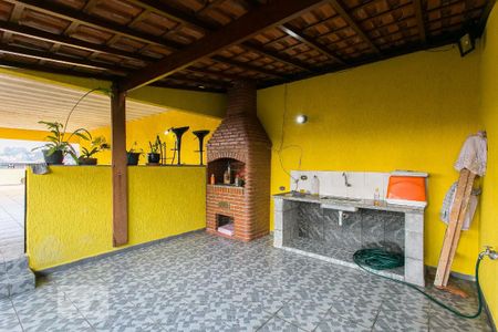 Casa à venda com 300m², 4 quartos e 4 vagasVaranda com Churrasqueira