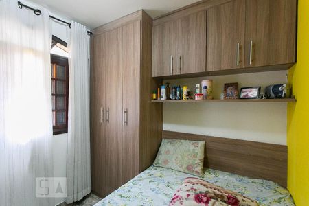Casa à venda com 300m², 4 quartos e 4 vagasEdícula - Quarto