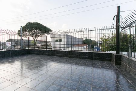 Casa à venda com 300m², 4 quartos e 4 vagasVaranda da Suíte 2
