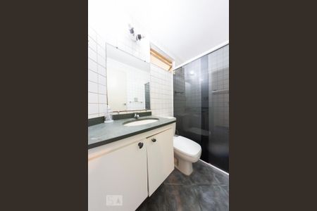Apartamento para alugar com 60m², 2 quartos e sem vaga Apartamento para alugar com 60m², 2 quartos e sem vagaBanheiro