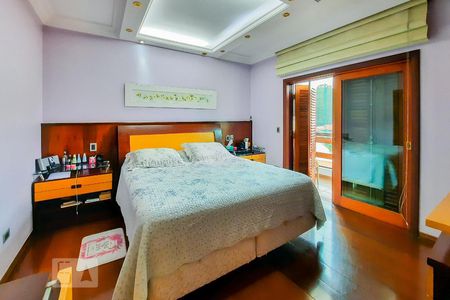 Casa à venda com 561m², 5 quartos e 4 vagasSuíte 2