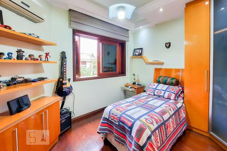 Casa à venda com 561m², 5 quartos e 4 vagasQuarto 3