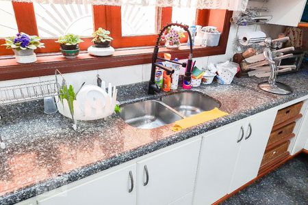 Casa à venda com 561m², 5 quartos e 4 vagasCozinha