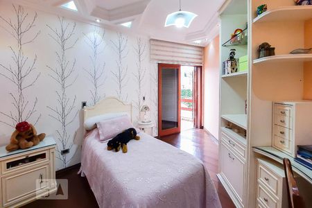 Casa à venda com 561m², 5 quartos e 4 vagasSuíte 1