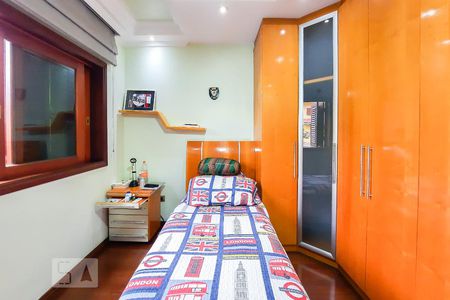 Casa à venda com 561m², 5 quartos e 4 vagasQuarto 3