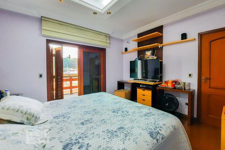 Casa à venda com 561m², 5 quartos e 4 vagasSuíte 2