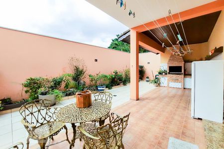 Casa à venda com 561m², 5 quartos e 4 vagasÁrea Gourmet