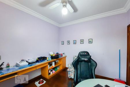 Casa à venda com 561m², 5 quartos e 4 vagasQuarto 1