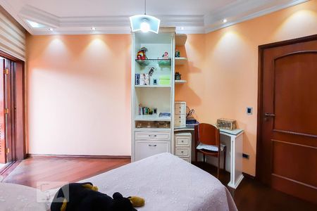 Casa à venda com 561m², 5 quartos e 4 vagasSuíte 1