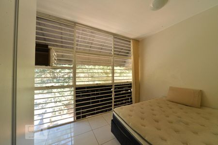Quarto de apartamento para alugar com 1 quarto, 32m² em Comércio Local Norte 204, Brasília