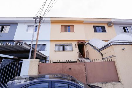 Casa para alugar com 155m², 3 quartos e 3 vagasFachada