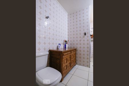 Casa para alugar com 155m², 3 quartos e 3 vagasBanheiro Social 1