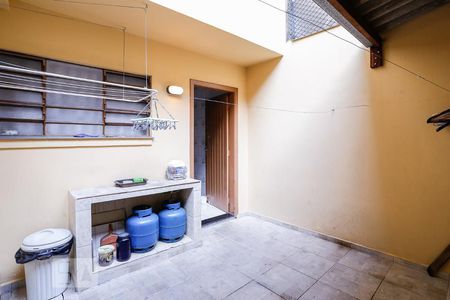 Casa para alugar com 155m², 3 quartos e 3 vagasQuintal