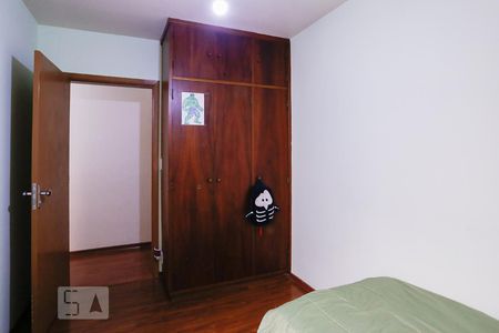 Casa para alugar com 155m², 3 quartos e 3 vagasQuarto 2