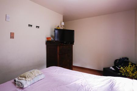 Casa para alugar com 155m², 3 quartos e 3 vagasQuarto 1