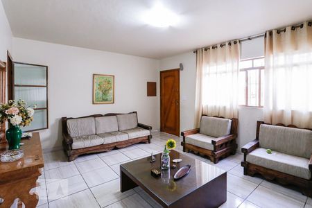 Sala de casa para alugar com 3 quartos, 155m² em Vila Romana, São Paulo