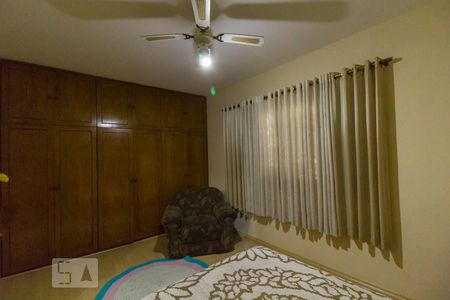 Casa à venda com 152m², 3 quartos e 2 vagas Casa à venda com 152m², 3 quartos e 2 vagasQuarto 3