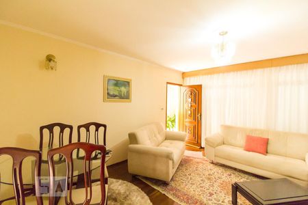 Sala de casa à venda com 3 quartos, 152m² em Parque Peruche, São Paulo