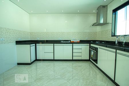 Cozinha de casa à venda com 4 quartos, 240m² em Jardim Maringá, São Paulo
