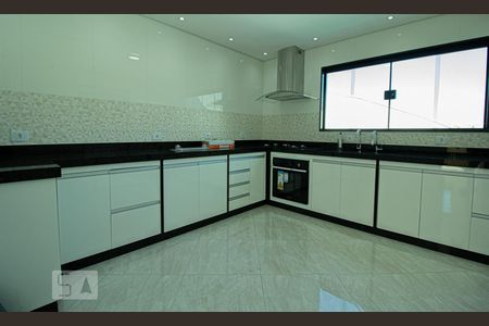 Cozinha de casa à venda com 4 quartos, 240m² em Jardim Maringá, São Paulo