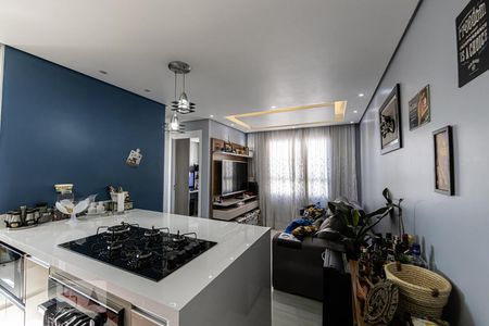 Sala e Cozinha de apartamento para alugar com 2 quartos, 45m² em Jardim América da Penha, São Paulo