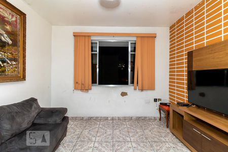 Sala de apartamento para alugar com 3 quartos, 97m² em Vila Cachoeira, São Paulo