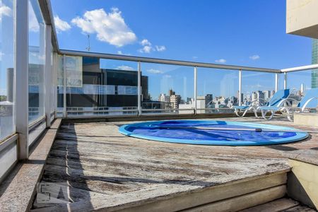 Apartamento à venda com 200m², 3 quartos e 3 vagasPiscina Cobertura